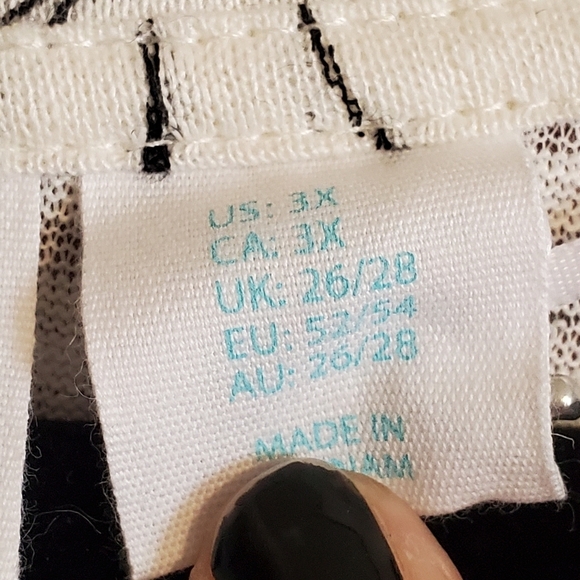 CYNTHIA ROWLEY NWT  100% Linen. 3X. Leaves Semi Sheer 3/4 Sleeves - Picture 4 of 6